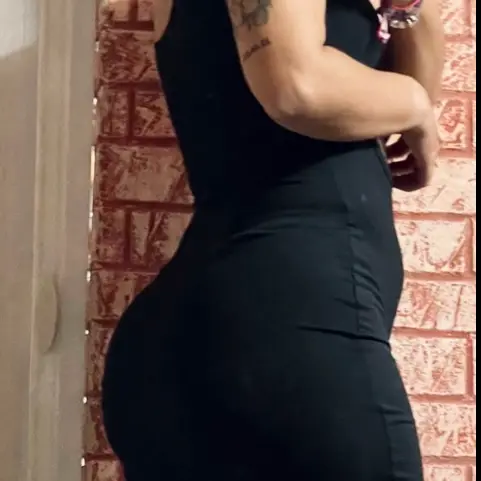 Vestido Sencillo Agujero — imagen 5
