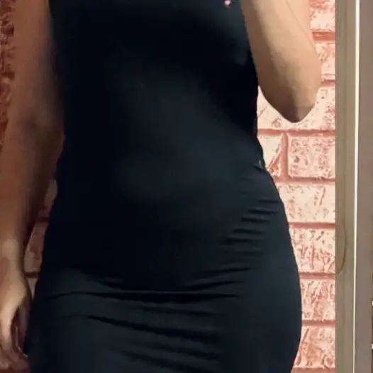 Vestido Sencillo Agujero — imagen 2