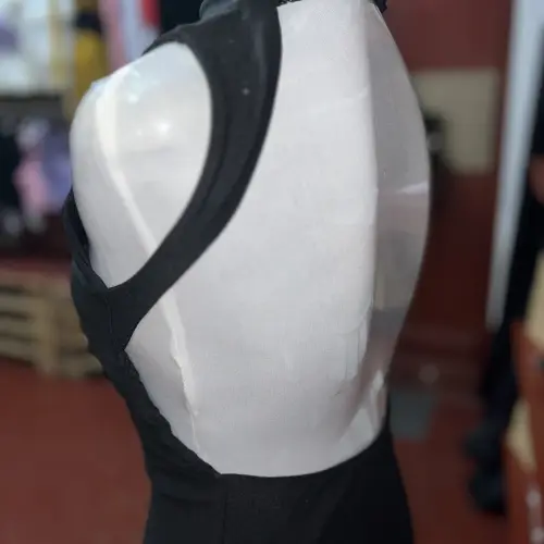 Vestido Flor con espalda afuera — imagen 4
