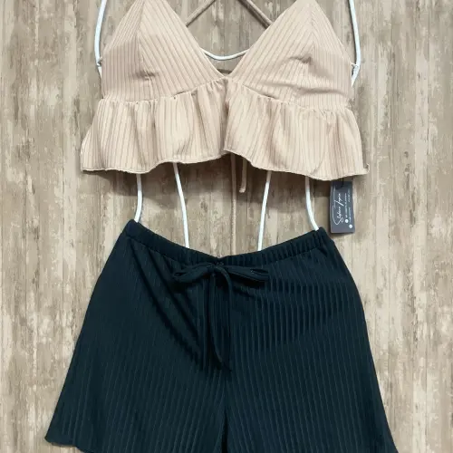 Short Sencillo — imagen 3