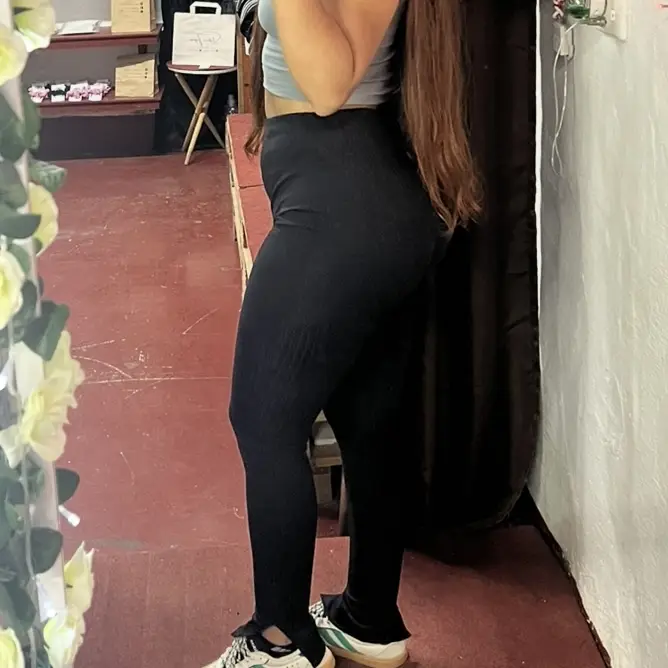 Pantaloneta estilo leggings — imagen 4