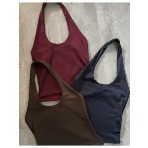 Tank Top cuello halter miniatura 1