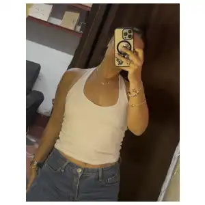 Tank Top cuello halter miniatura 2