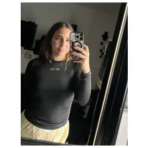 Enguatada de mujer miniatura 4