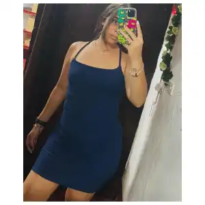 Vestido cruzado espalda Azul miniatura 2