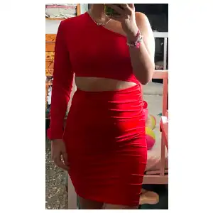 Vestido Asimétrico con manga miniatura 6