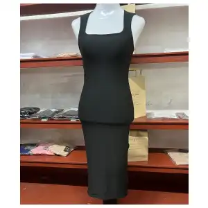 Vestido con escote cuadrado miniatura 1