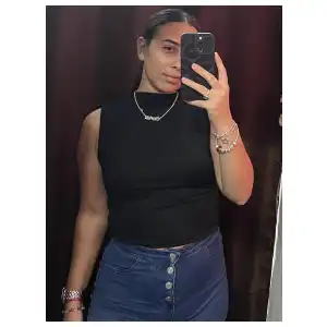 Top cuello alto plisado por los costados miniatura 2