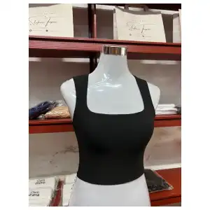Top con escote cuadrado miniatura 1